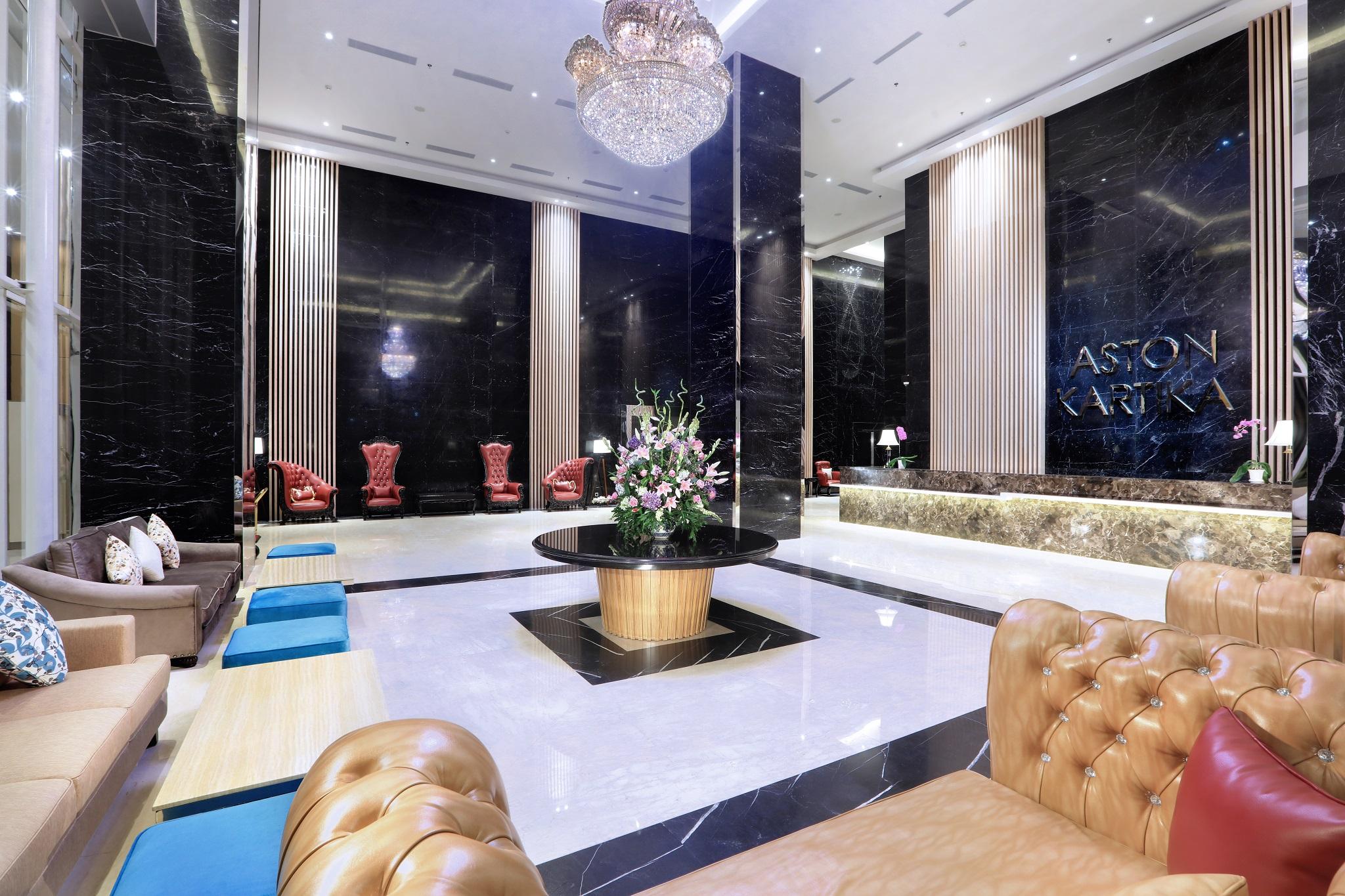 Aston Kartika Grogol Hotel & Conference Center Jacarta Exterior foto