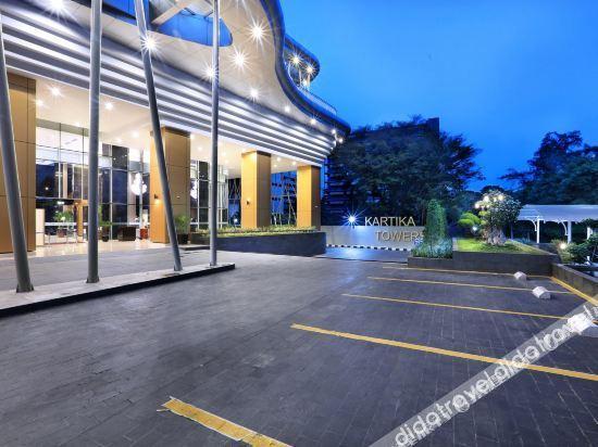 Aston Kartika Grogol Hotel & Conference Center Jacarta Exterior foto