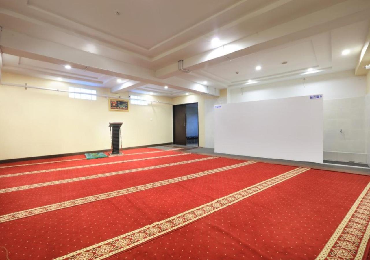 Aston Kartika Grogol Hotel & Conference Center Jacarta Exterior foto